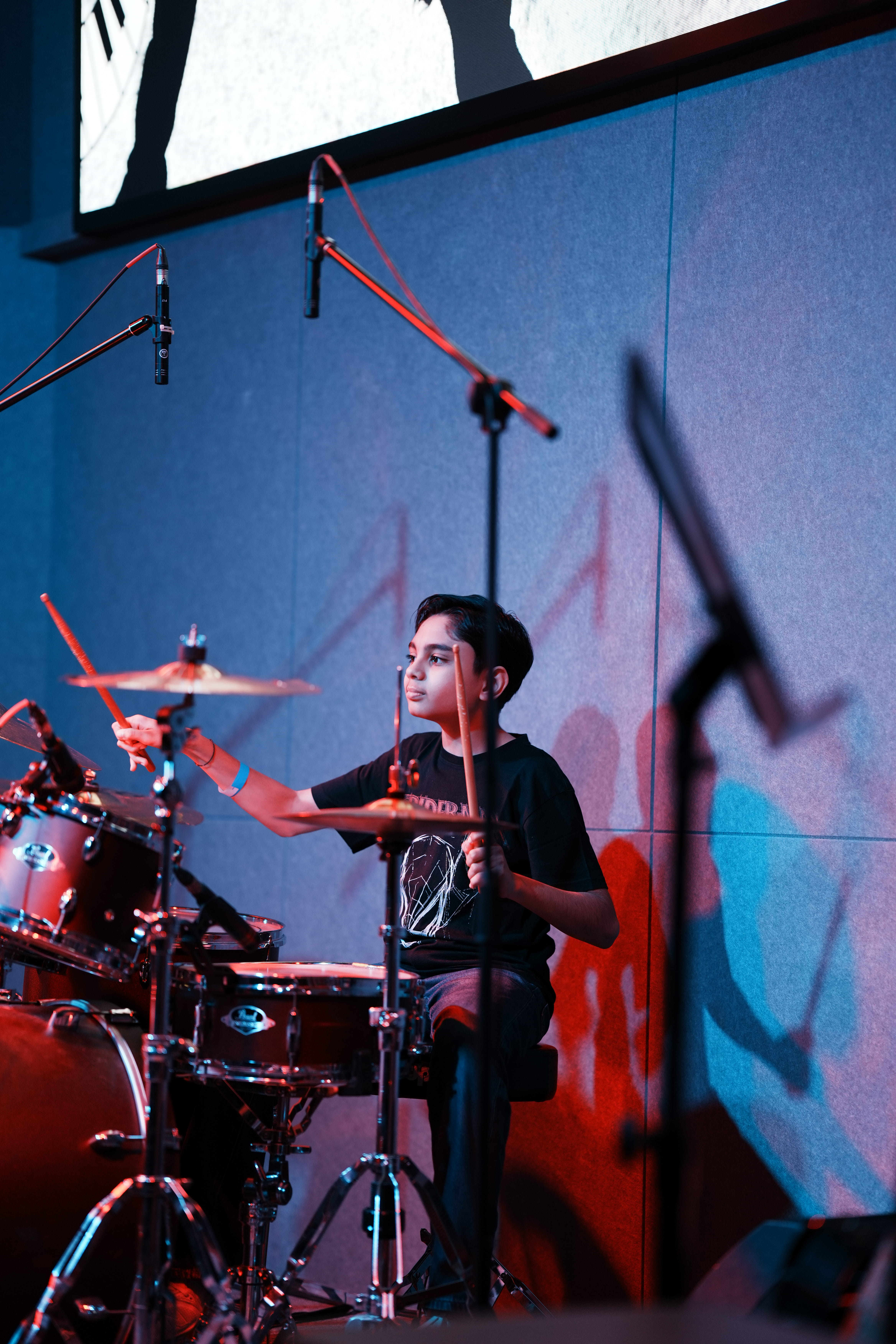 Viaan Ghorpade performing piano at Mercedes Benz Centre in Dubai